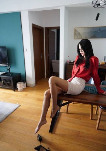 日本美丽丰满熟妇黑毛毛_1080P电影完整版