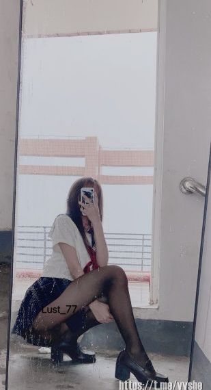 草草线在成年免费视频网站_HD免费观看超清