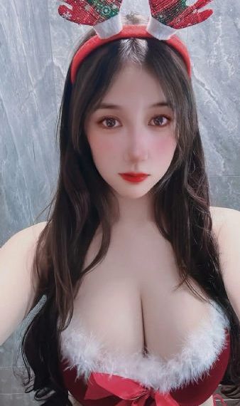 天天摸天天日天天射_1080在线播放观看