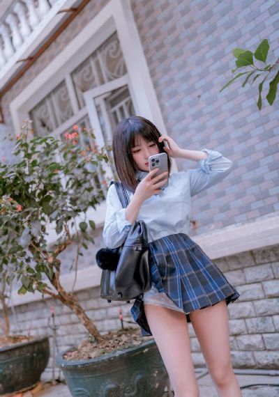 亚洲喷水_720全集免费观看