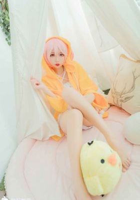 国产粉嫩嫩bbb_DVD电影在线观看