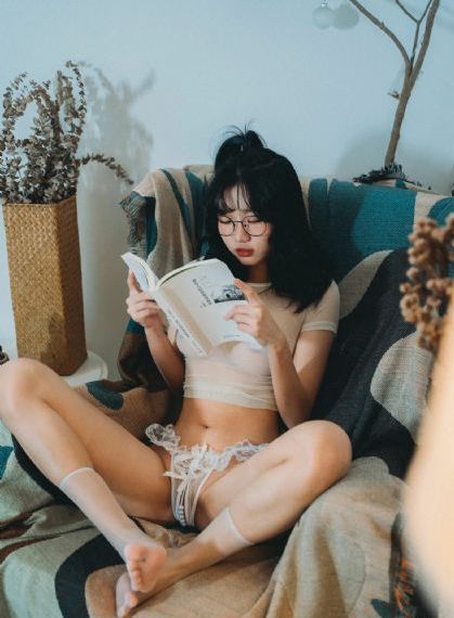 操女人动态图_国产剧电影完整版
