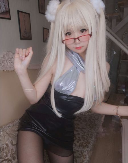 亚洲欧美日韩在线观看播放_未删减完整版