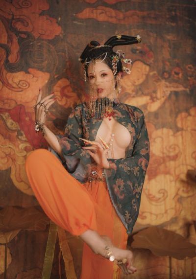 香蕉国产精品偷在线播放_日韩在线播放专区