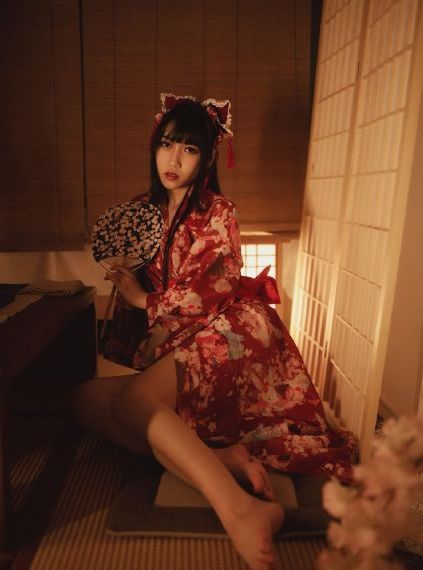 亚洲av蜜臀_720HD在线观看