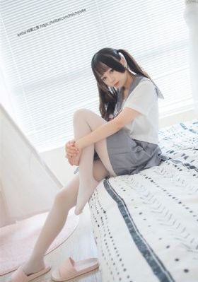 美女18黄网站_720在线播放