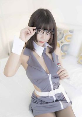 午夜日韩视频_720完整在线观看