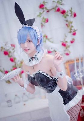 亚洲精品久久久蜜桃直播_1080免费在线观看